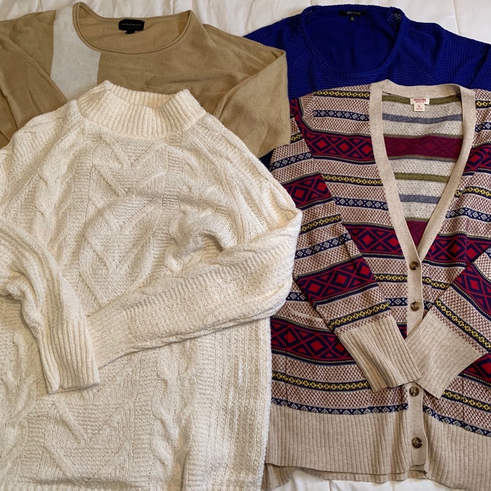 Lot of 4 Women’s Sweater Tops Size XL
